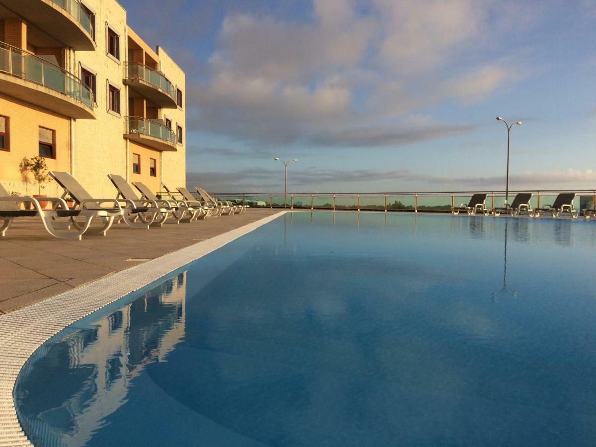 Ericeira Surf And Sun Apartment Exterior photo